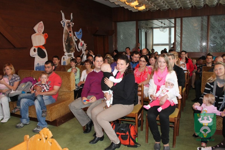 Privítavie detí do života 2013-12