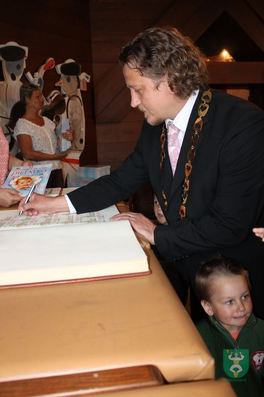 Privítavie detí do života 2013-24