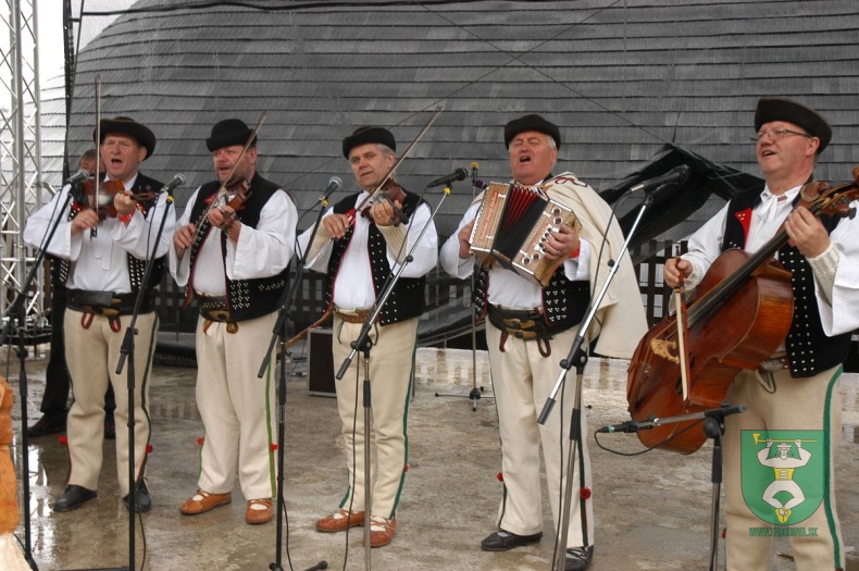 MS vo varení a jedení bryndzových halušiek-2