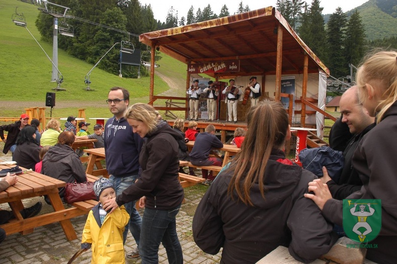 Otvorenie letnej turistickej sezóny a Deň detí-33