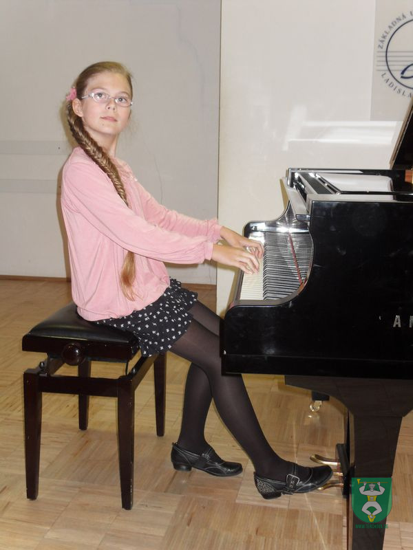 Klaviristi ZUŠ L. Árvaya-15