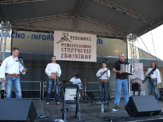 Medzinárodné stretnutie zbojníkov-37