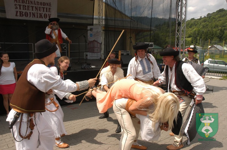 Medzinárodné stretnutie zbojníkov-23