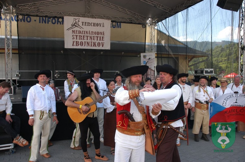 Medzinárodné stretnutie zbojníkov-34