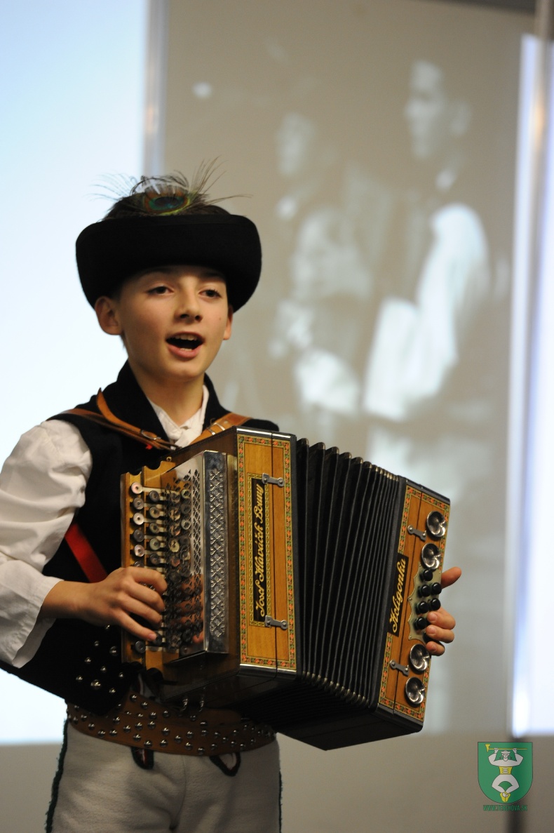 Bibliotéka 2013 a Obec Terchová-12