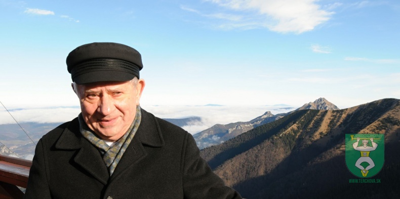 Zdeněk Hnát a klaviristky z Terchovej-21