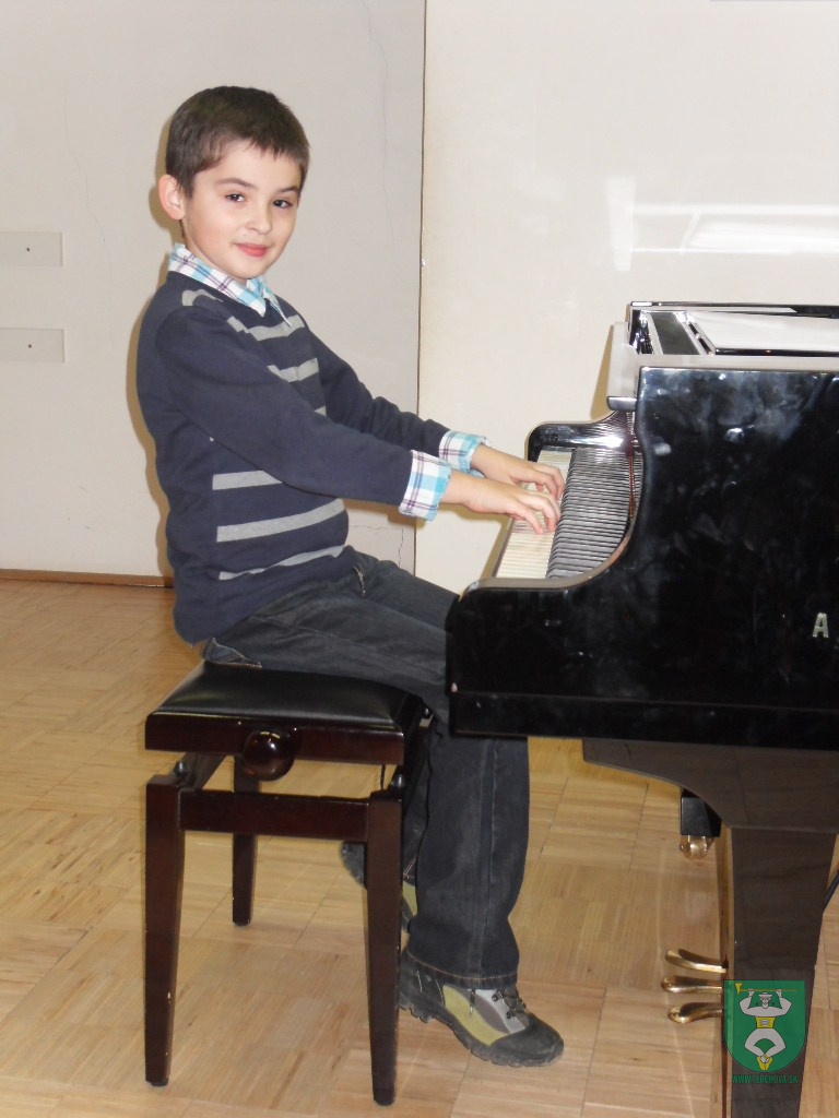 KONCERT TERCHOVSKÝCH KLAVIRISTOV-9