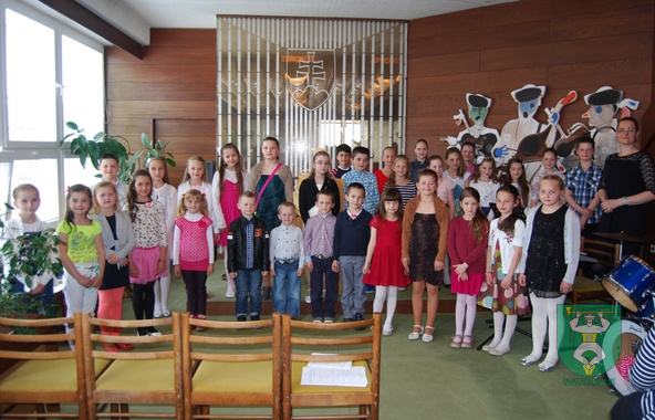 Vďaka, velikáni - hudobno-poetické pásmo