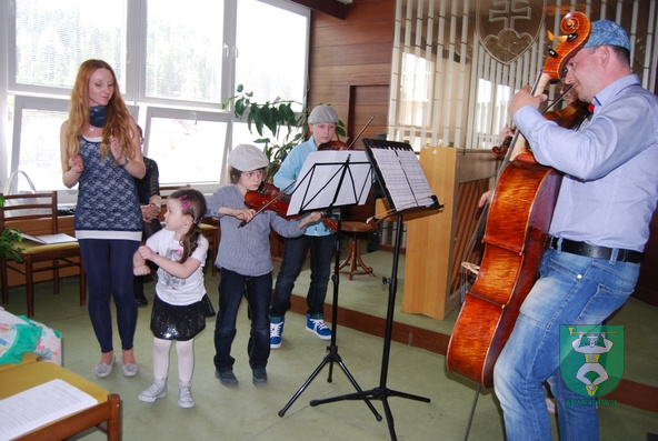 Vďaka, velikáni - hudobno-poetické pásmo-18