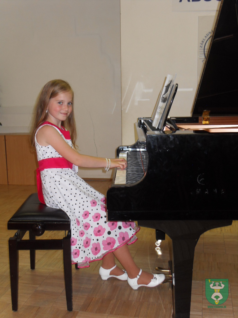 Triedny koncert klaviristov-8