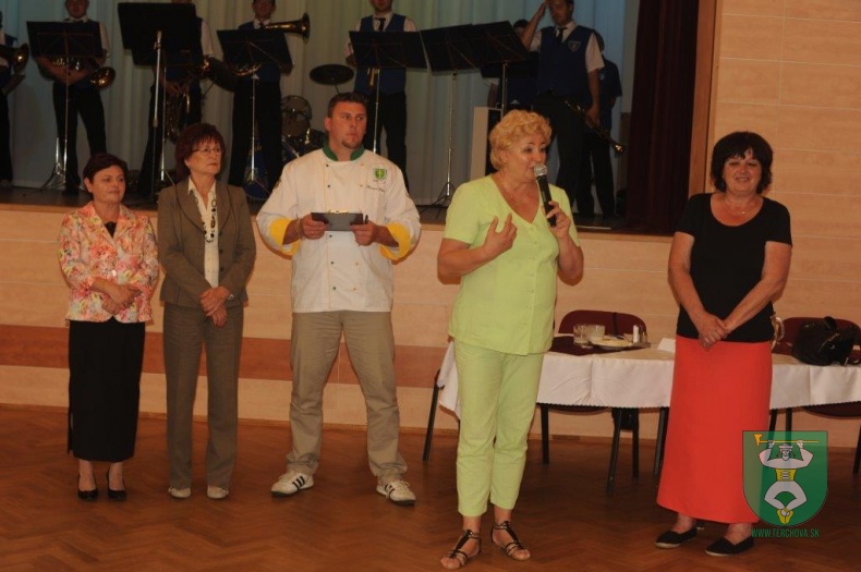 Babka varila a radila-17