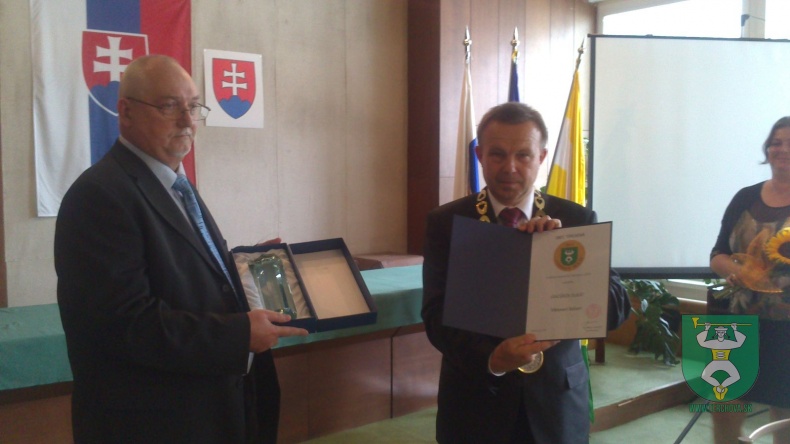 Čestné uzanie Viktorovi Vallovi-8