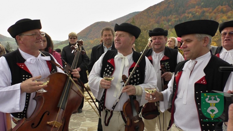 Rozhľadňa – Terchovské srdce-29