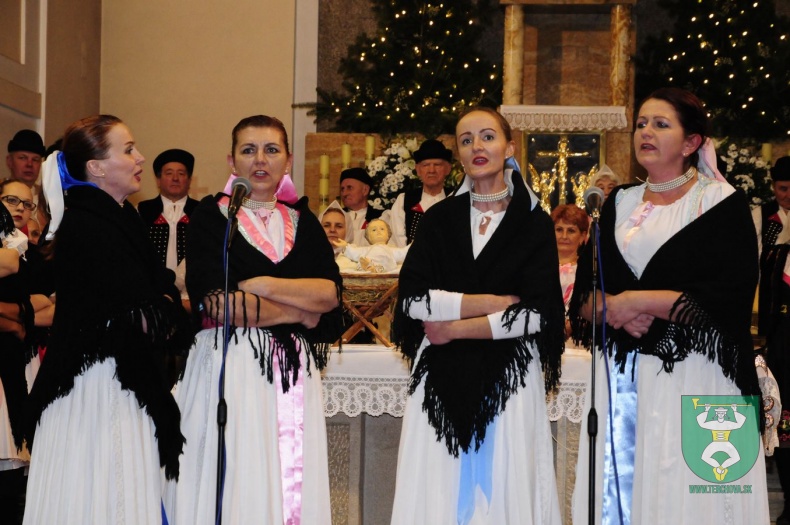 Jasličková pobožnosť 2015-26