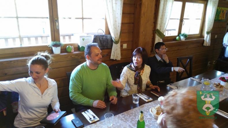 Veľvyslankyňa z Vietnamu v Terchovej-3