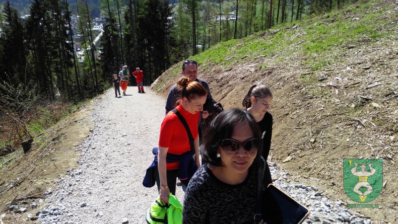 Veľvyslankyňa z Vietnamu v Terchovej-9