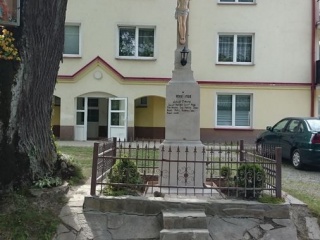 Kríž u Holúbkov-8