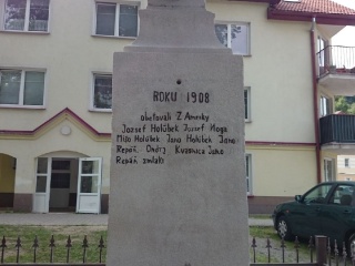 Kríž u Holúbkov-10