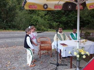 Kríž u Holúbkov-11