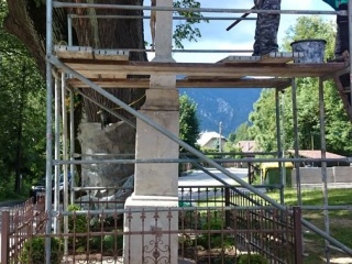 Kríž u Holúbkov-3