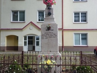 Kríž u Holúbkov-14