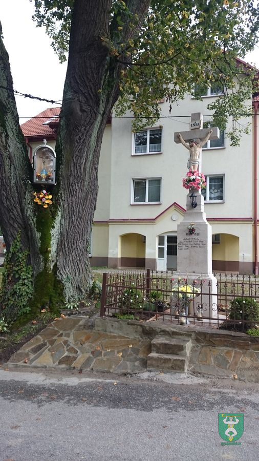 Kríž u Holúbkov-12