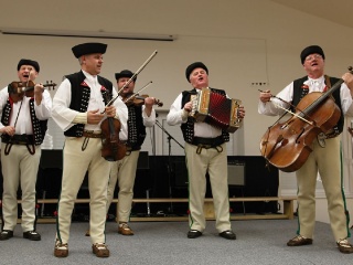 Rodáci rodákom alebo Dlaňové priznanie-28