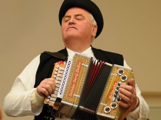 Rodáci rodákom alebo Dlaňové priznanie-74