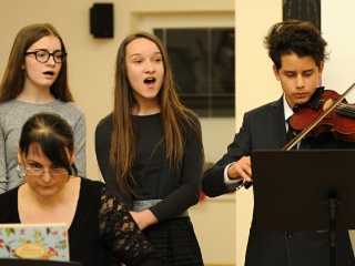 Rodáci rodákom alebo Dlaňové priznanie-56