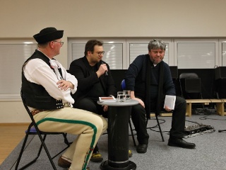 Rodáci rodákom alebo Dlaňové priznanie-12