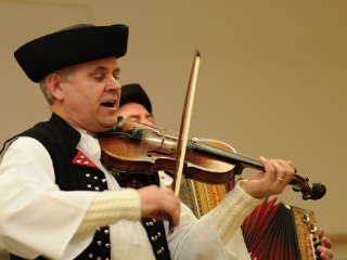 Rodáci rodákom alebo Dlaňové priznanie-77