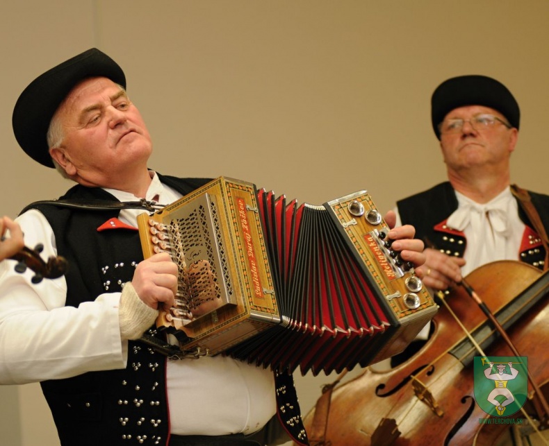 Rodáci rodákom alebo Dlaňové priznanie-81