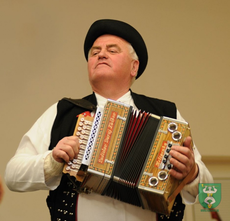 Rodáci rodákom alebo Dlaňové priznanie-74