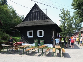 Sprístupnenie Jánošíkovho domu-4