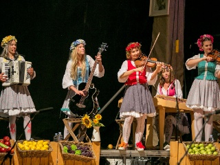 Štvrtok na Jánošíkových dňoch 2018-266