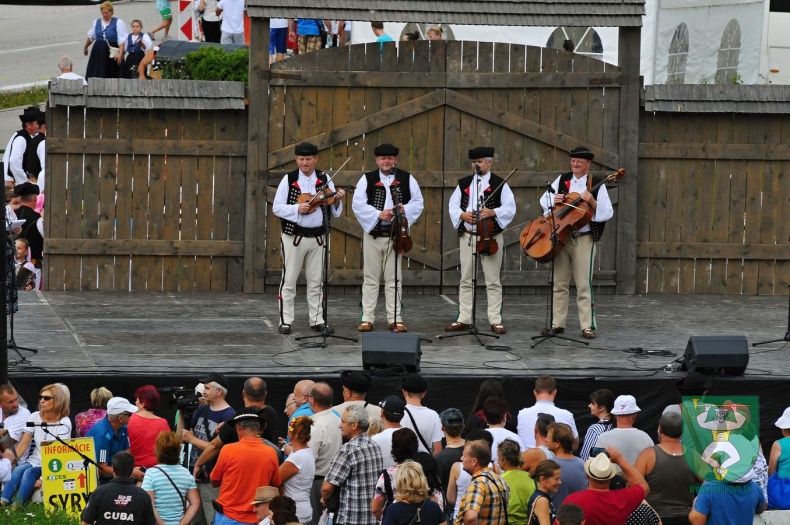 Nedeľa na Jánošíkových dňoch 2018-131