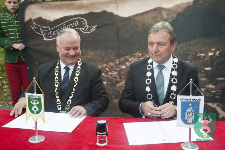Podpísanie Dohody medzi obcou Terchová a mestom Liptovský Mikuláš-31