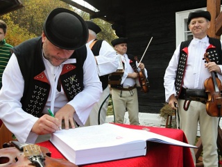 Podpísanie Dohody medzi obcou Terchová a mestom Liptovský Mikuláš-101
