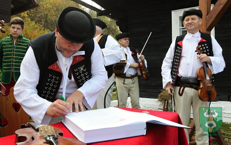 Podpísanie Dohody medzi obcou Terchová a mestom Liptovský Mikuláš-101