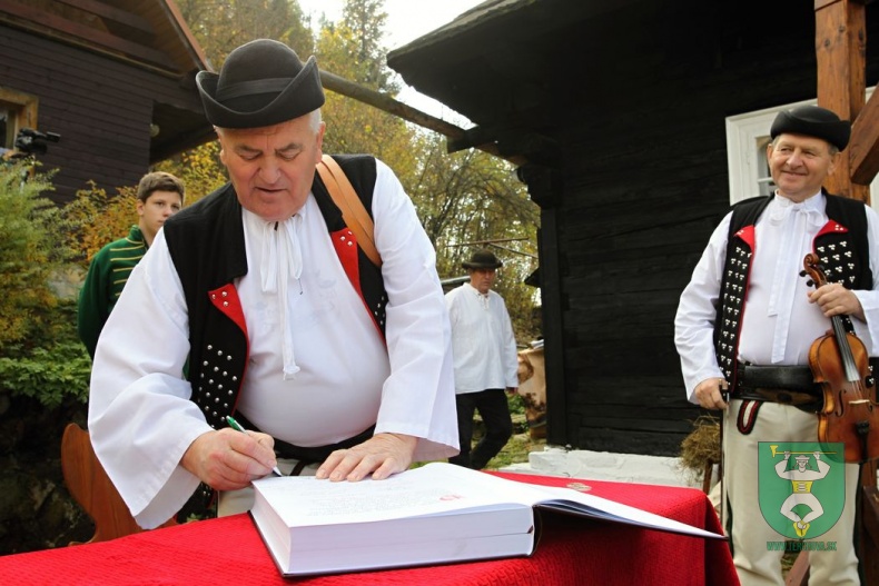 Podpísanie Dohody medzi obcou Terchová a mestom Liptovský Mikuláš-102