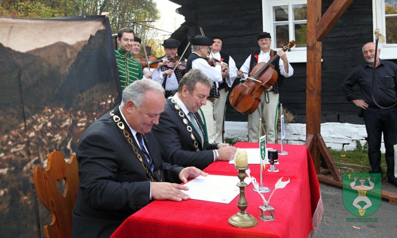 Podpísanie Dohody medzi obcou Terchová a mestom Liptovský Mikuláš-84