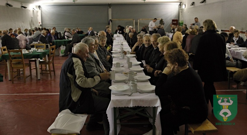 Úcta k starším 2018-11