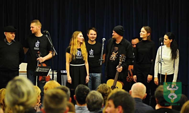 Vianočný album KYRIE-112