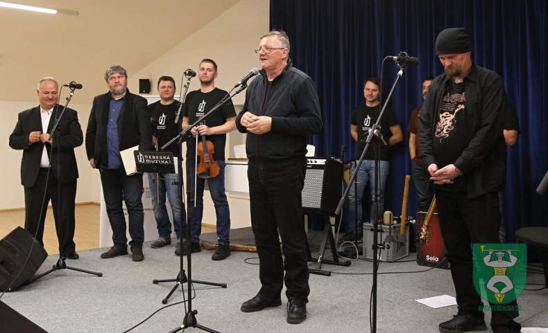 Vianočný album KYRIE-42