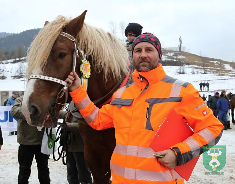 Preteky gazdovských koní 2019-324
