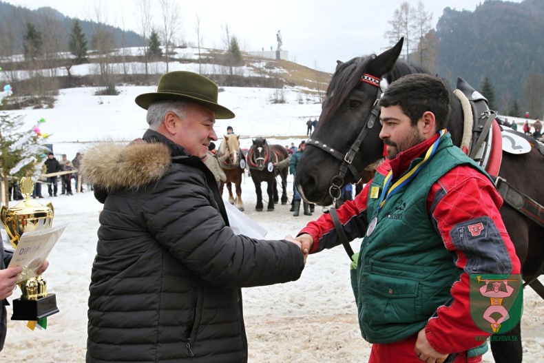 Preteky gazdovských koní 2019-303