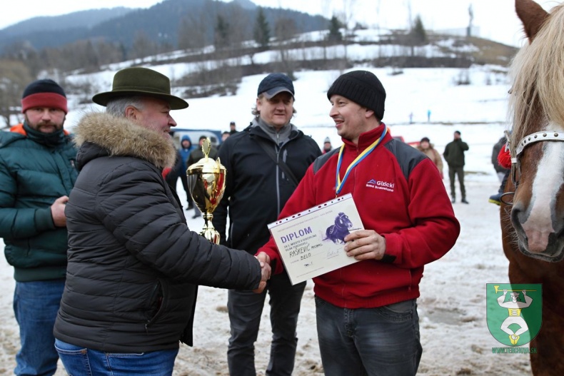 Preteky gazdovských koní 2019-380