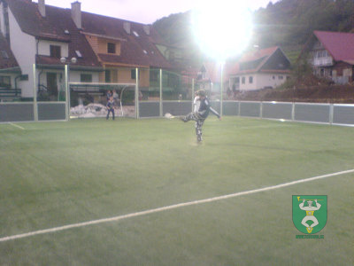 Výstavba mini ihriska na Holúbkovej Rovni 13