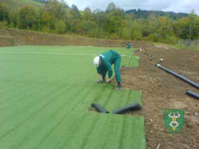 Výstavba mini ihriska na Holúbkovej Rovni 8