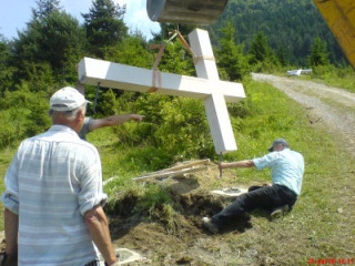 Výstavba krížovej cesty na vrch Oravcove 8